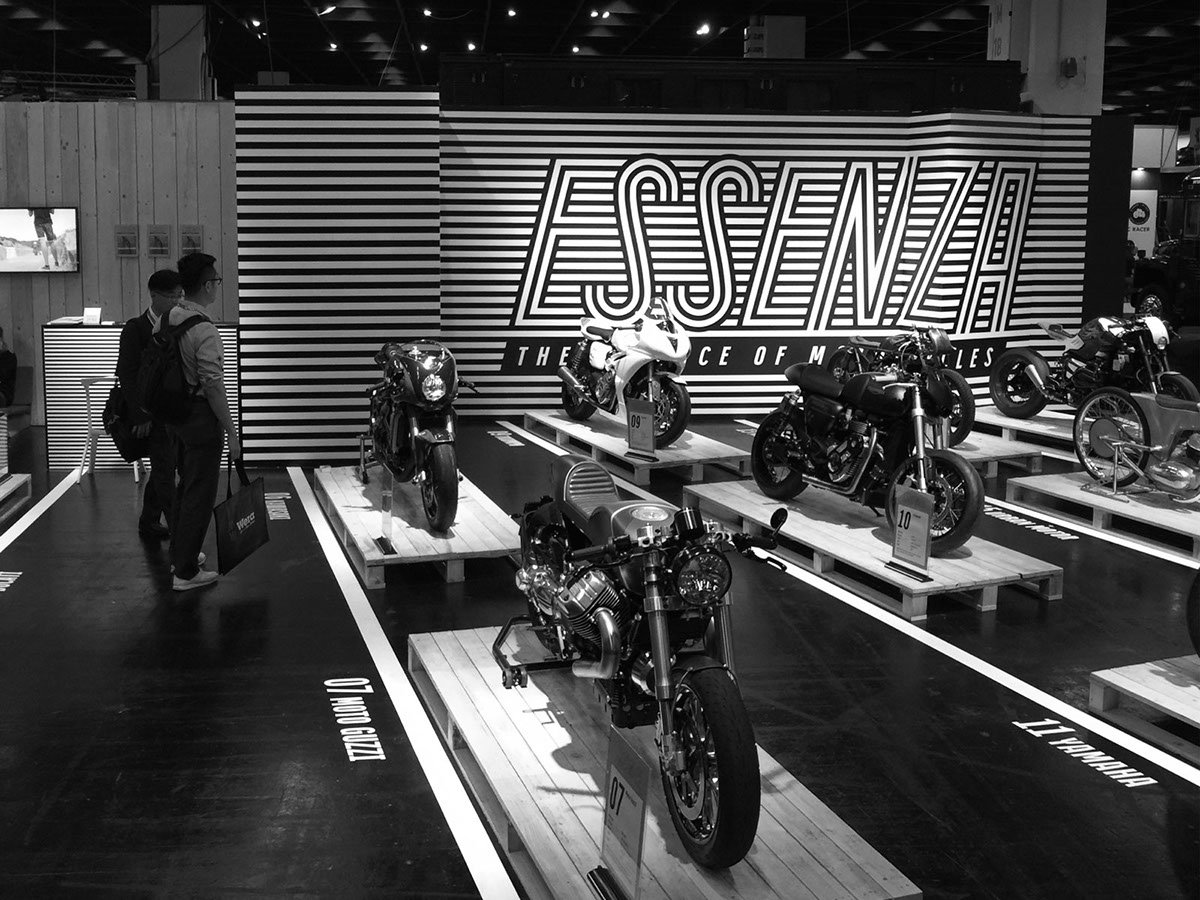 Essenza 國(guó)際摩托車賽品牌VI設(shè)計(jì)欣賞，摩托車文化，摩托車賽視覺識(shí)別設(shè)計(jì)，摩托車賽品牌形象設(shè)計(jì)，深圳VI設(shè)計(jì)，左右格局    